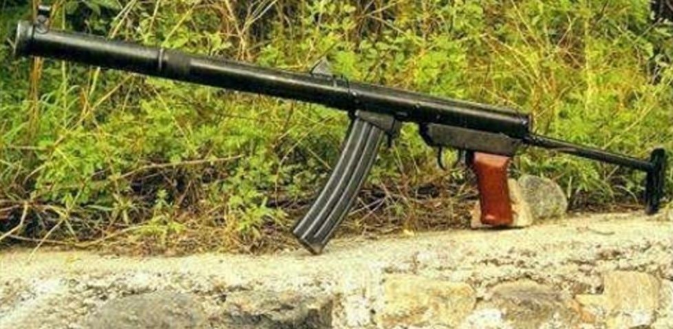 但64式微声冲锋枪的故事,也就到此为止了,随着80年代更先进冲锋枪的