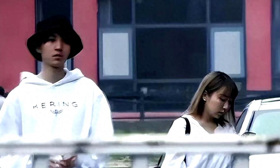 王俊凯对嫂子的真诚支持得到证实!还不肯分手?_王源_明星_杨柳