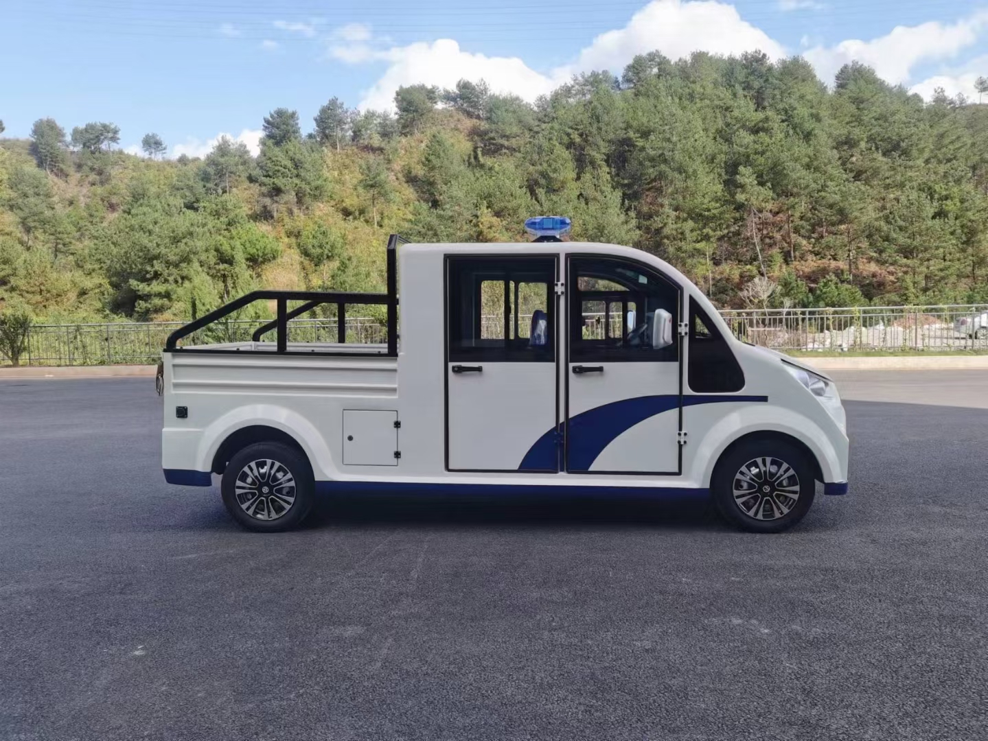 电动巡逻车:高效执法,打造法治社会的重要力量!