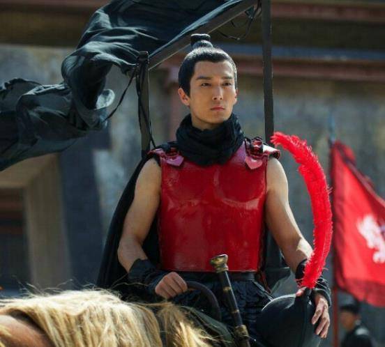 抱不起女星,拉不开弓,吴磊实力打脸太优秀_射箭_慢动作_鲜肉