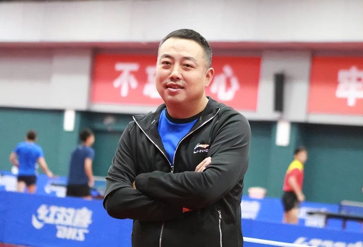 乒乓球刘伟丈夫简历图片