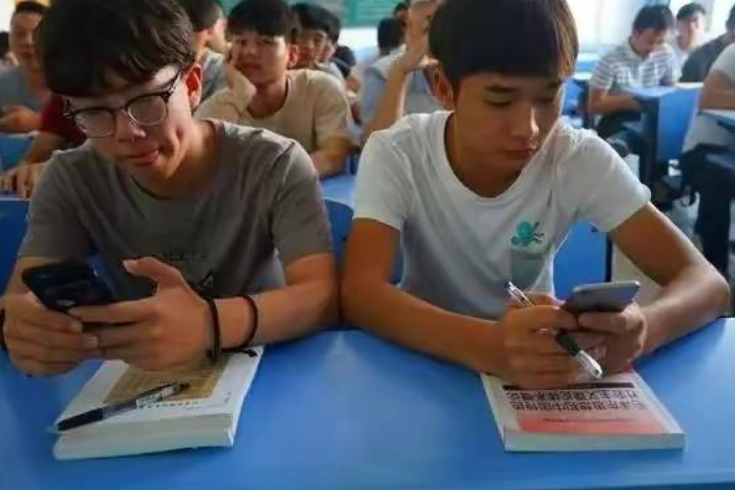 普通高中学生考上一本难度究竟有多大?_孩子_头部_水平