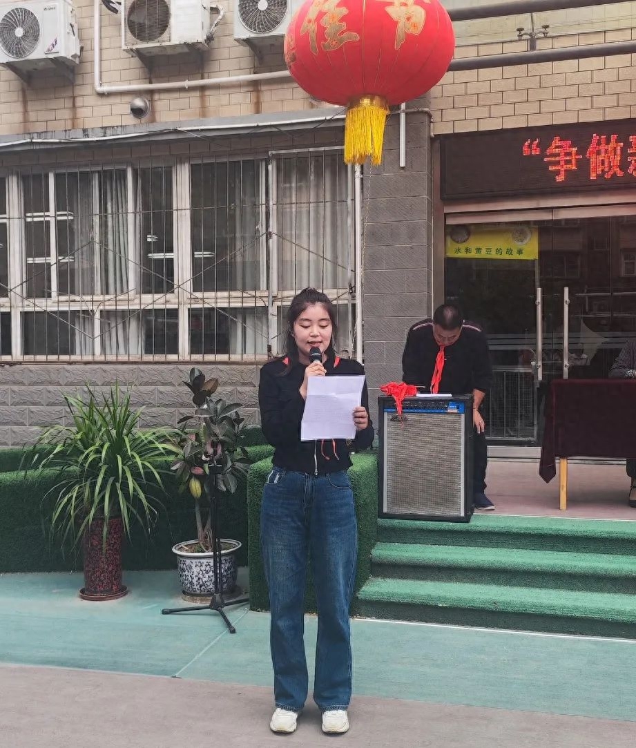 济南市育园学校"争做新时代好队员"主题队日活动隆重举行