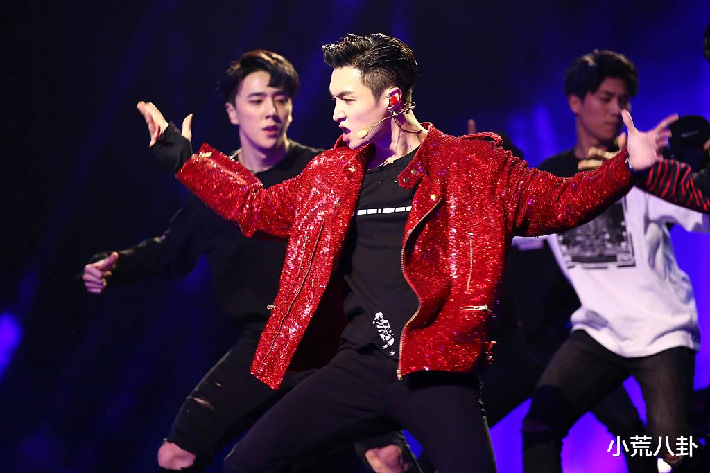 lisa.张艺兴,赵露思,虞书欣,戚薇,范丞丞,王乐君_cp_银河_团队