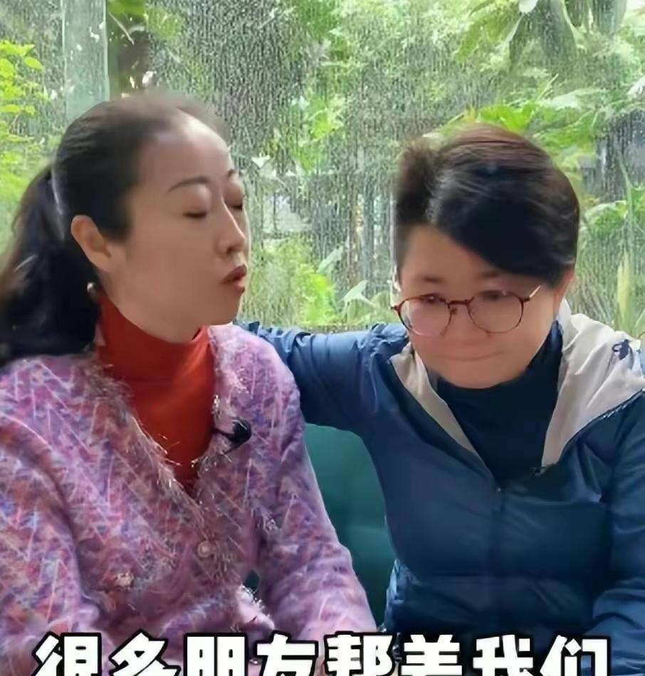 《外来媳妇本地郎》当中的吴多美,她与苏贵元阴阳相隔已有一年