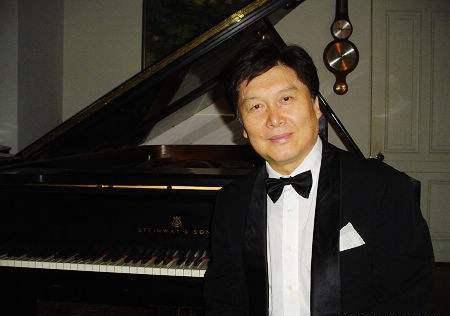 钢琴协奏曲《红灯记》将京剧与钢琴结合,只可惜后来殷承宗出去了_传统
