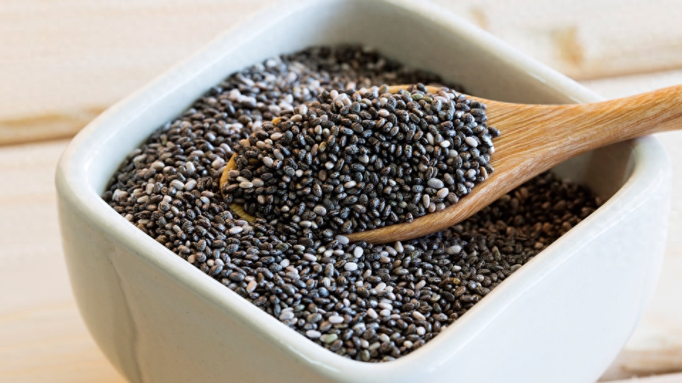 原创
            常吃奇亚籽，6个好处或不请自来，但有3类人不要随便吃，早知为好