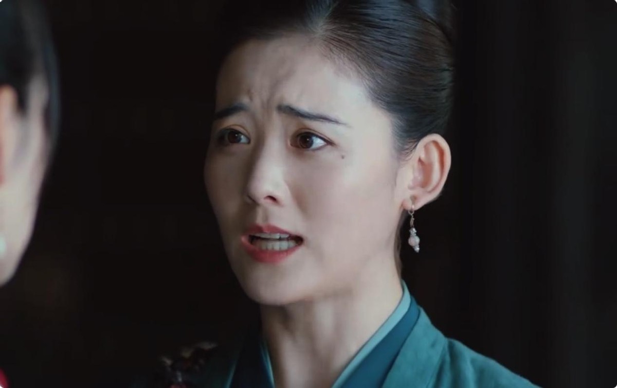 飙升,女演员颜值一个比一个抢眼,宫斗剧王炸来了_何泓姗_何润东_夫人