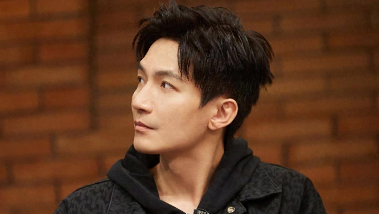 《披哥3》即将收官,冠军位置烫手,2人路人缘崩塌,1人令人失望_陈楚生