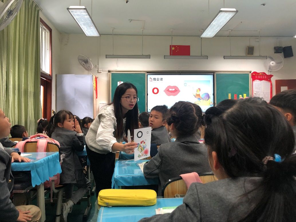 成都高新区中和小学:初蕾绽放,逐梦前行_教学_课堂_活动