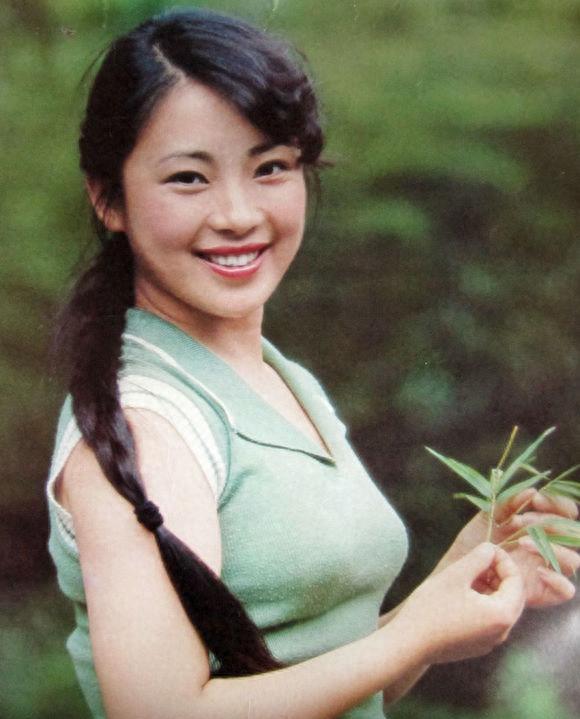 黄秋燕父母谈李连杰前妻黄秋燕,恋爱不长久,结婚后你会受委屈_训练