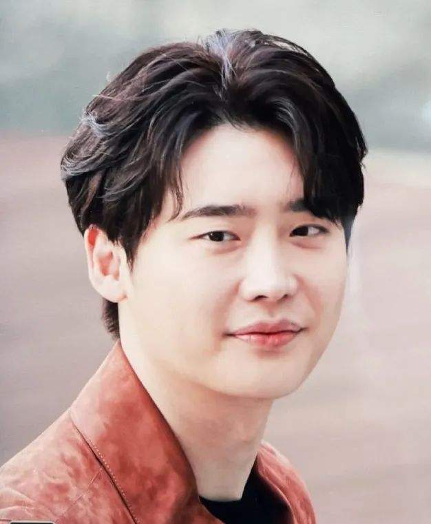 从"发面馒头"回归帅气小鲜肉,求求千万别再馒化_宋江_李钟硕_新剧