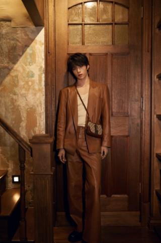 四年的暴风成长,狼王已横空出世,你可以永远相信刘耀文_严浩翔_少年团