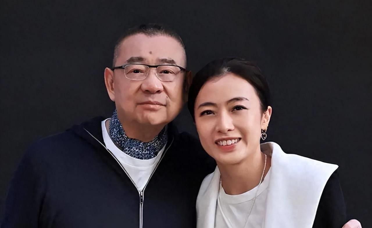 小三上位却与原配亲如姐妹,不争产却赚上亿身家_陈妙瑛_陈耀兴_香港