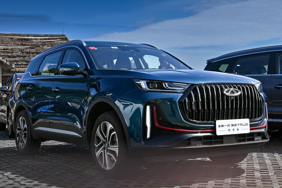 全新一代瑞虎7 plus冠军版,10万级suv价值标杆,多种版本任你选!
