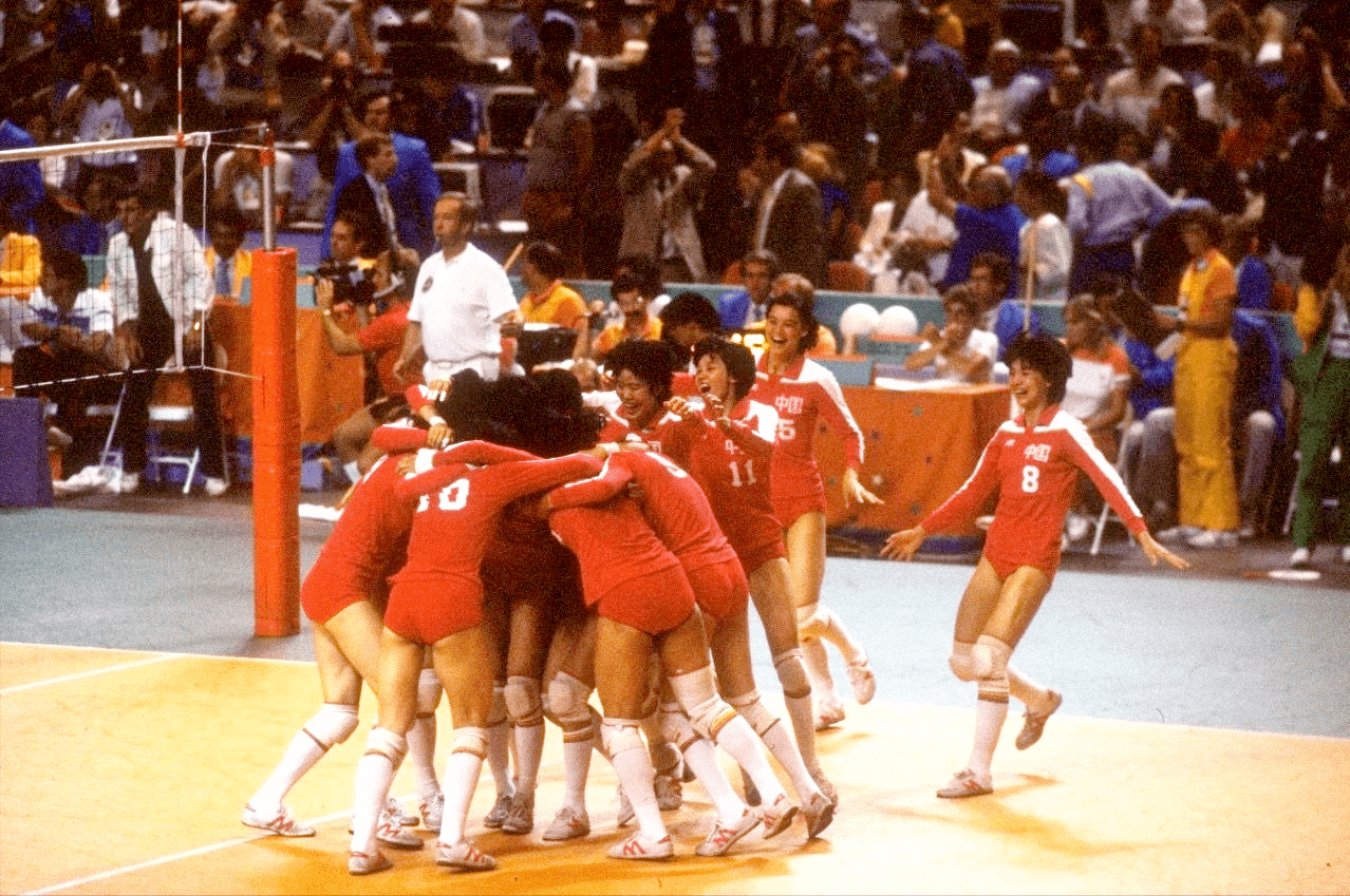 1984年洛杉矶奥运会中国女排夺冠:12名功勋球员今何在?