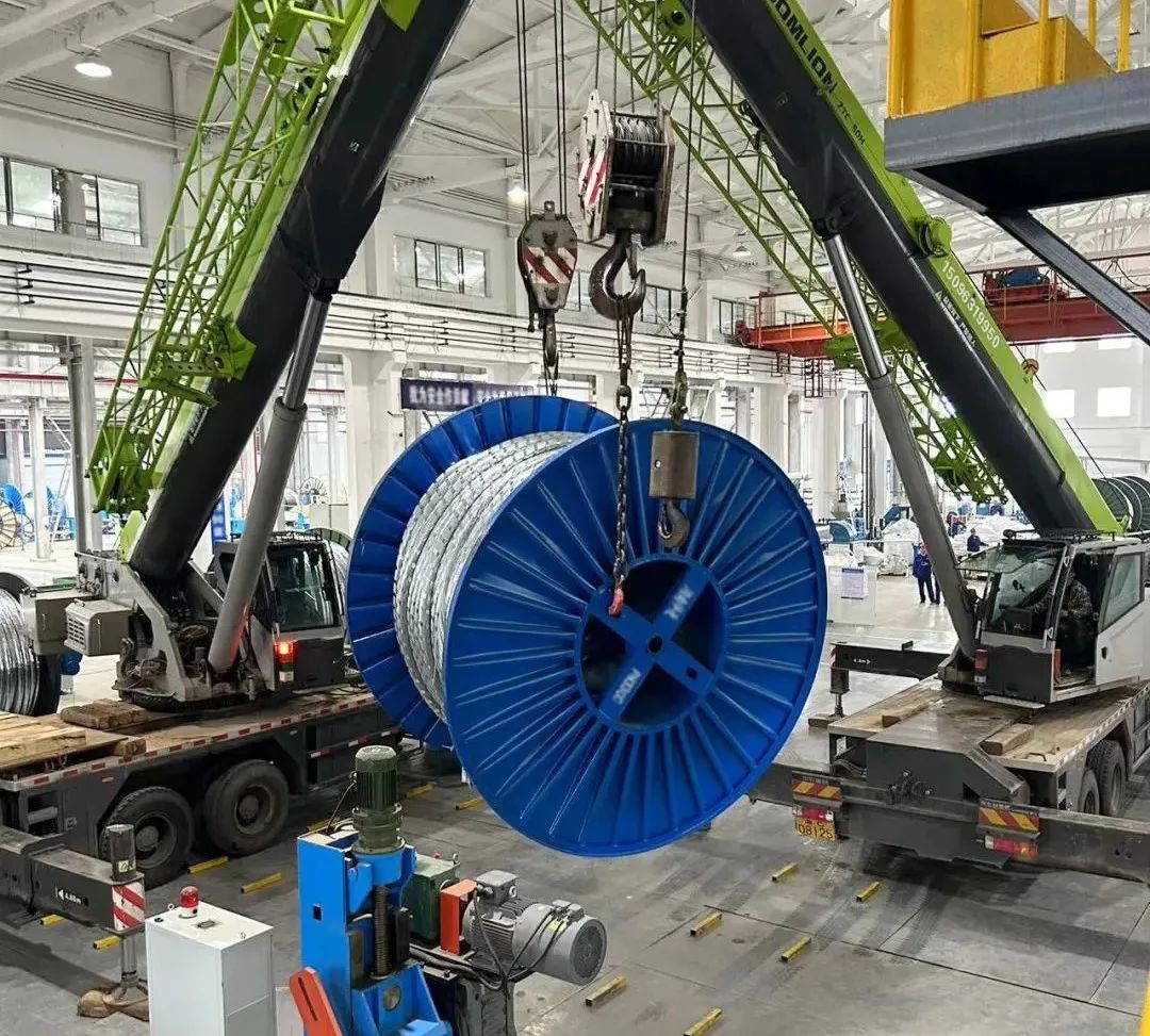 10月份,湖南华菱线缆的交联厂几乎每周都要上演高难度的工序间