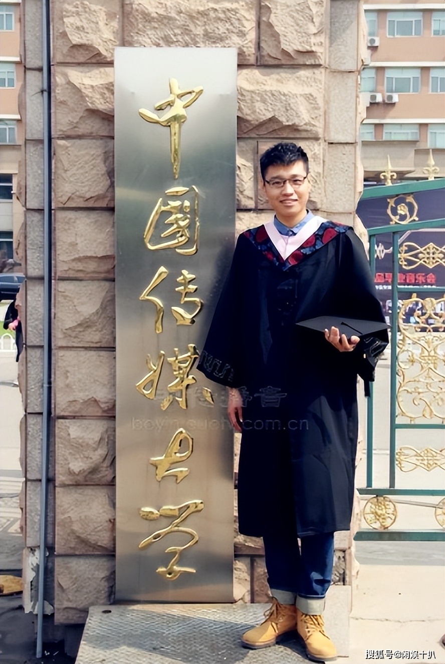 主持人刘仲萌:一路走来有艰辛,他是家人眼中的"暖男"_工作_新闻_上海