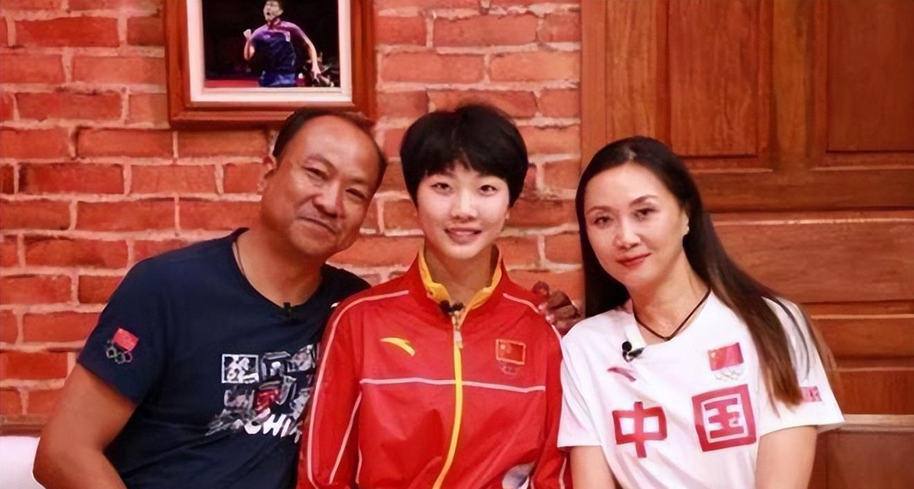 从朱婷爸农民,到龚翔宇警察,他们的故事感动人心_支持_身高_父亲