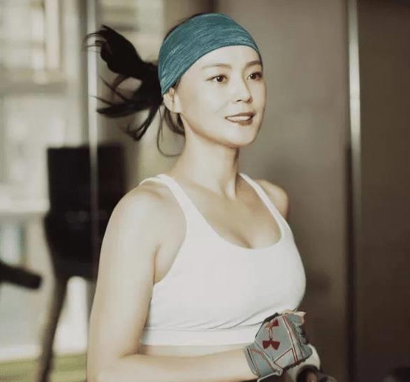 梁爱琪_气质_长相