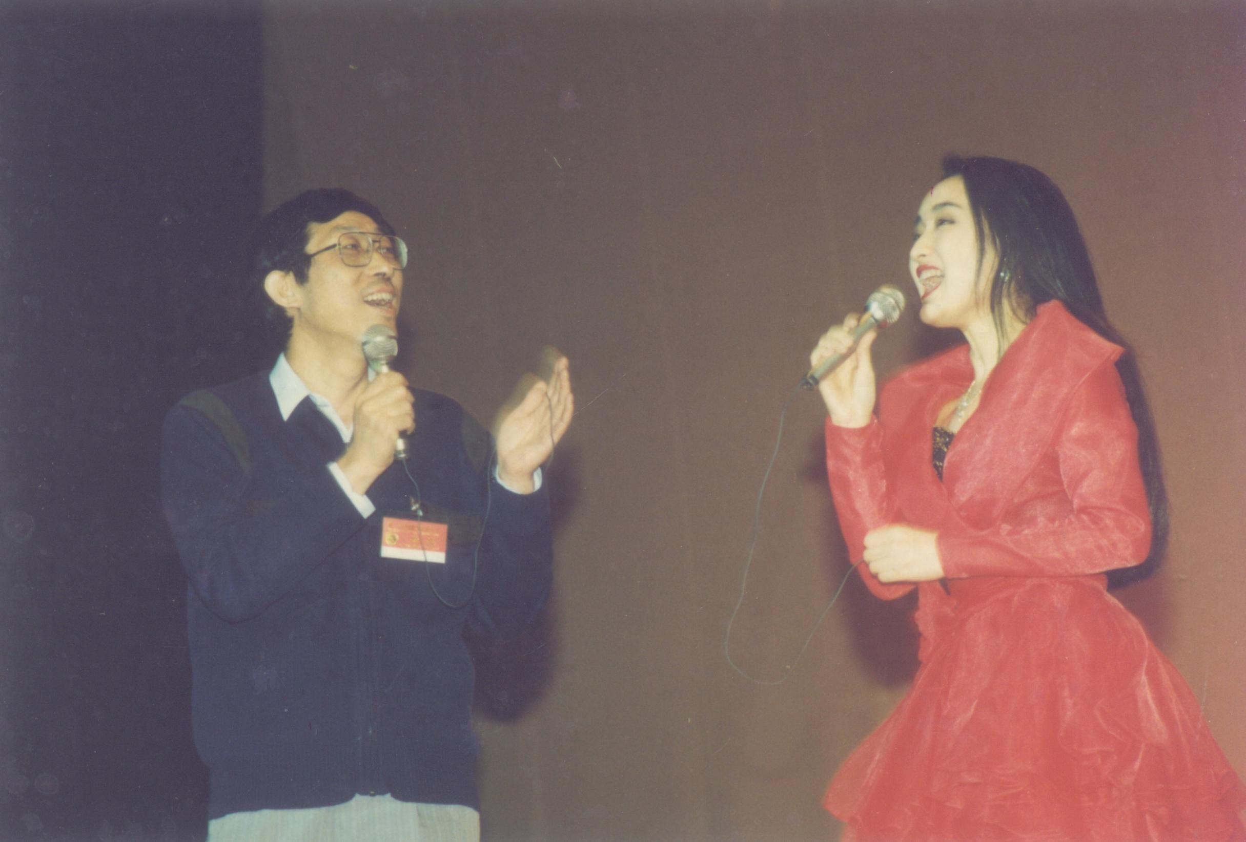 却和最爱徒弟杨钰莹结下仇怨,大爆其隐私_吴颂今_音乐_才华