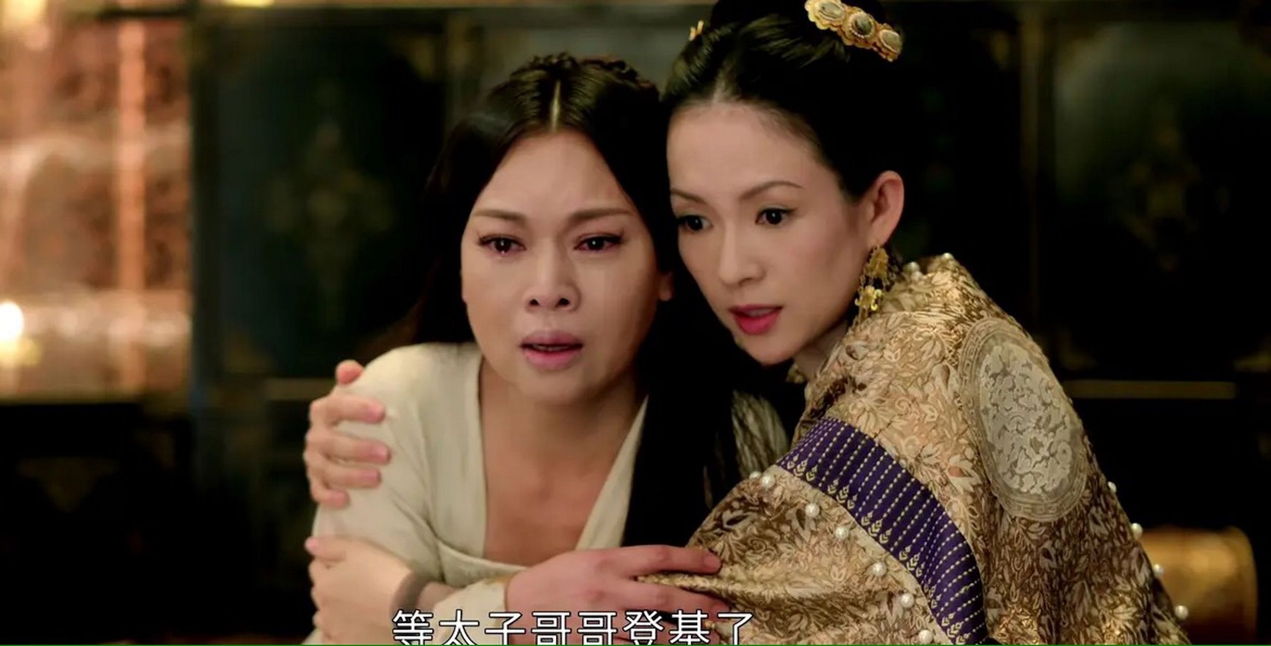 章子怡离婚后青春水灵如少女,被质疑整了眼睛,遭吐槽演戏像盲人_角色