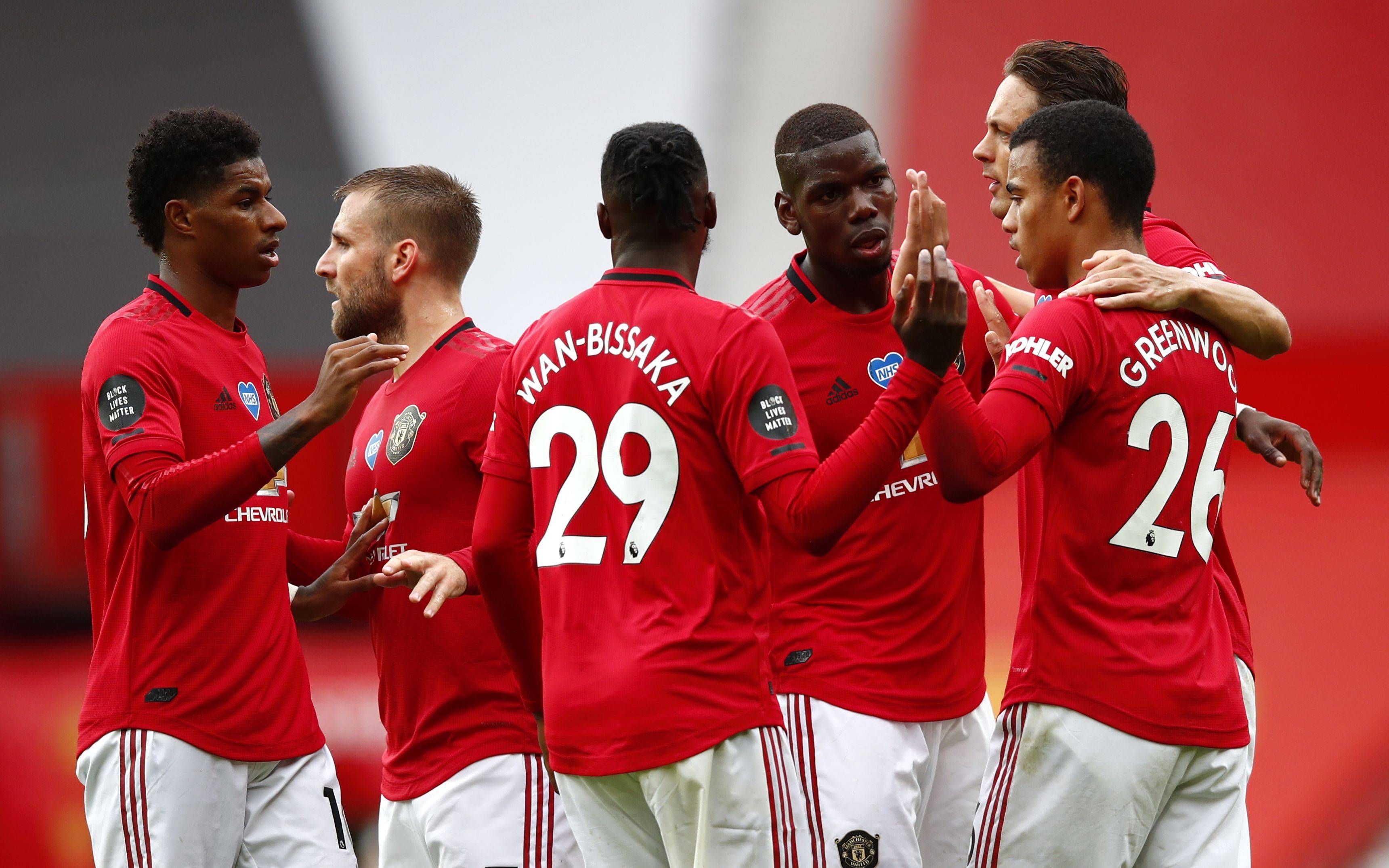 一场焦点之战 , 曼联vs曼城 本周日晚23:30_中场_英超_比赛