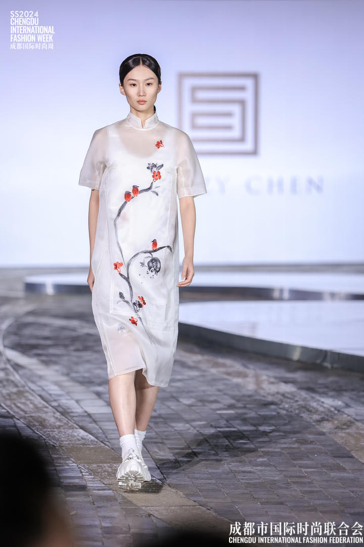 夏姿99陈 shiatzy chen2024早春系列 艳实 / plenteous_石榴_服装