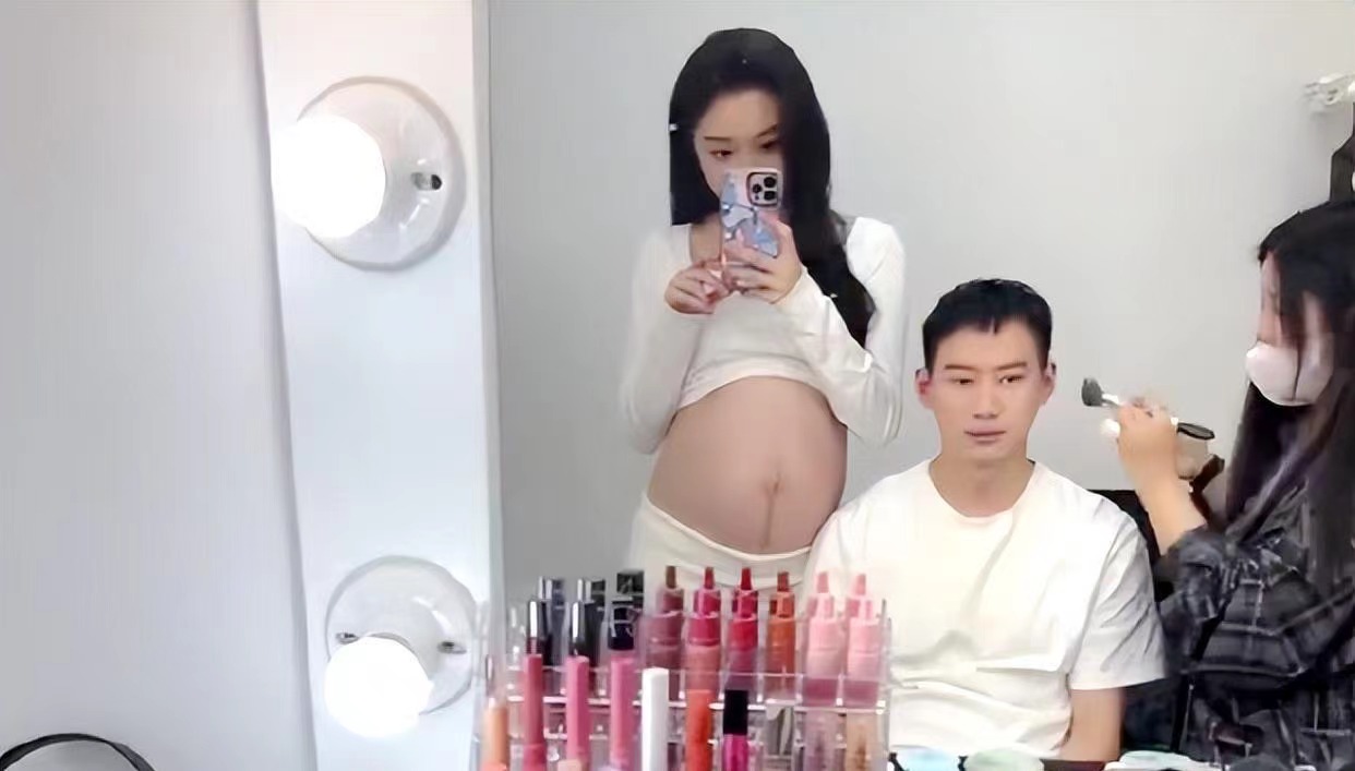 樊振东老婆 妻子图片