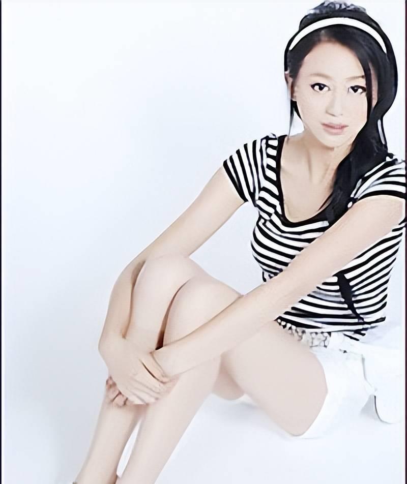 原创中国第一"裸模"汤加丽:走红后家庭破裂,如今如何看待人生?