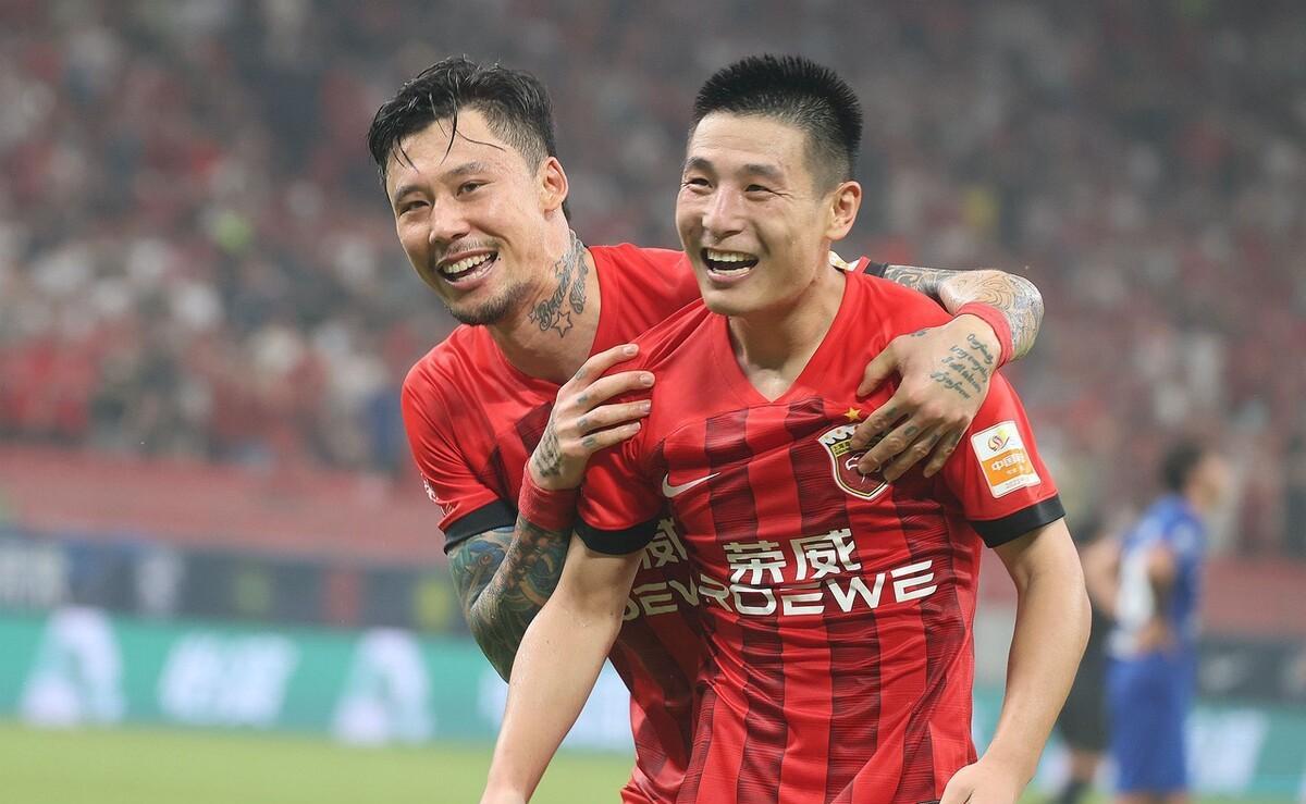 徐根宝寻接班人,张琳芃成首选,点名批评蔡慧康,锁喉 灯泡离谱_武磊