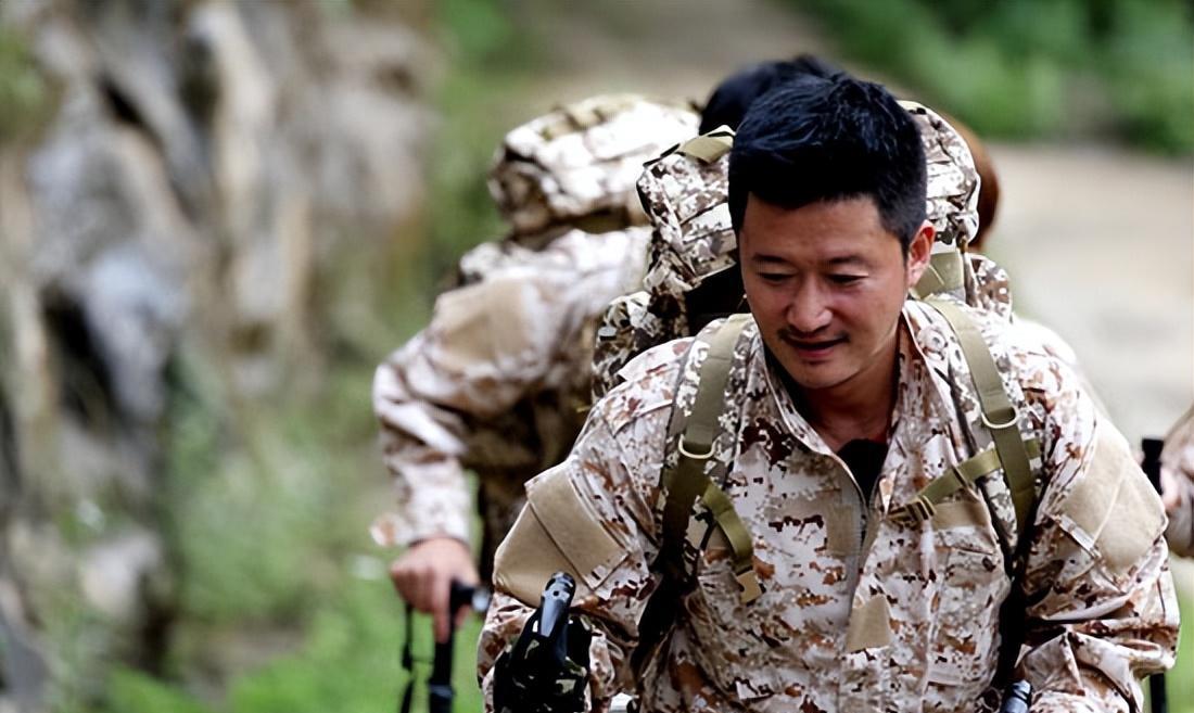 奠定了他在电影圈的领军地位,如今,吴京已是中国电影业的领军人物,但