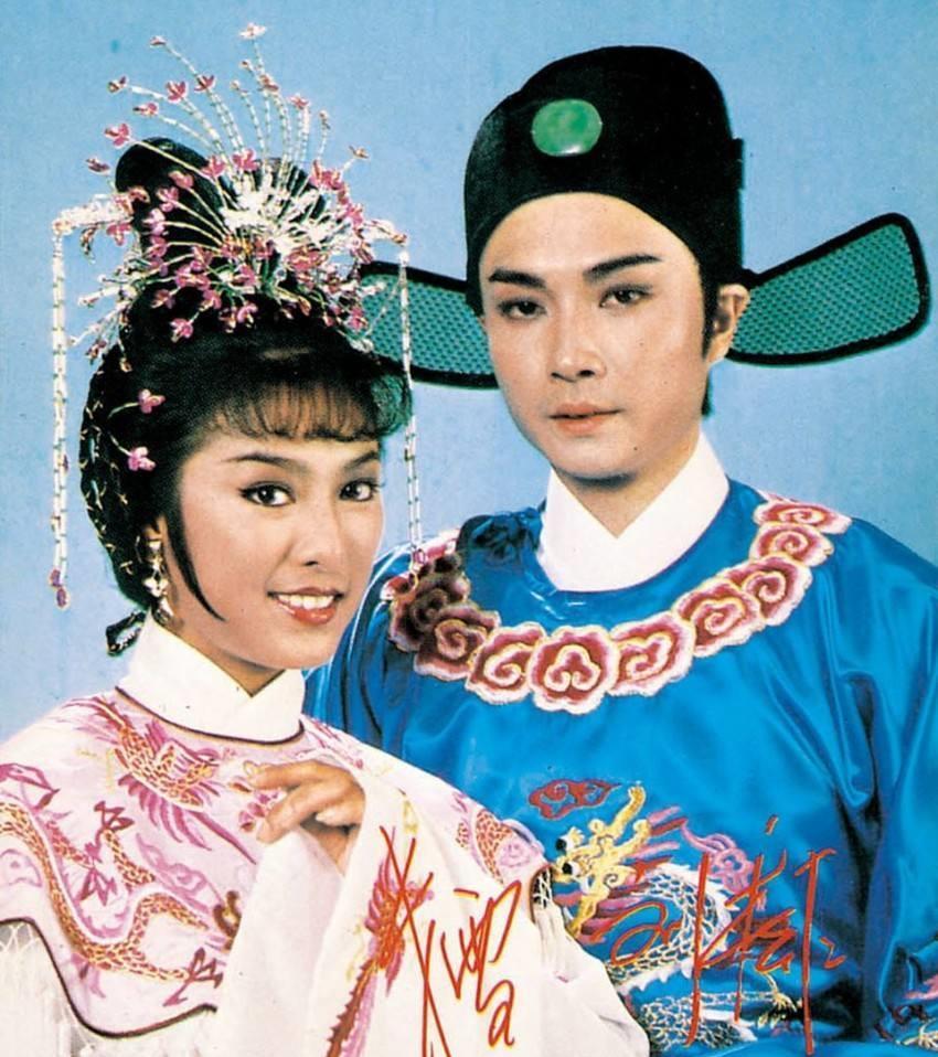 在剧中刘松仁饰演张丹枫,米雪饰演云蕾,二人在剧中互相倾慕,刘仁松与