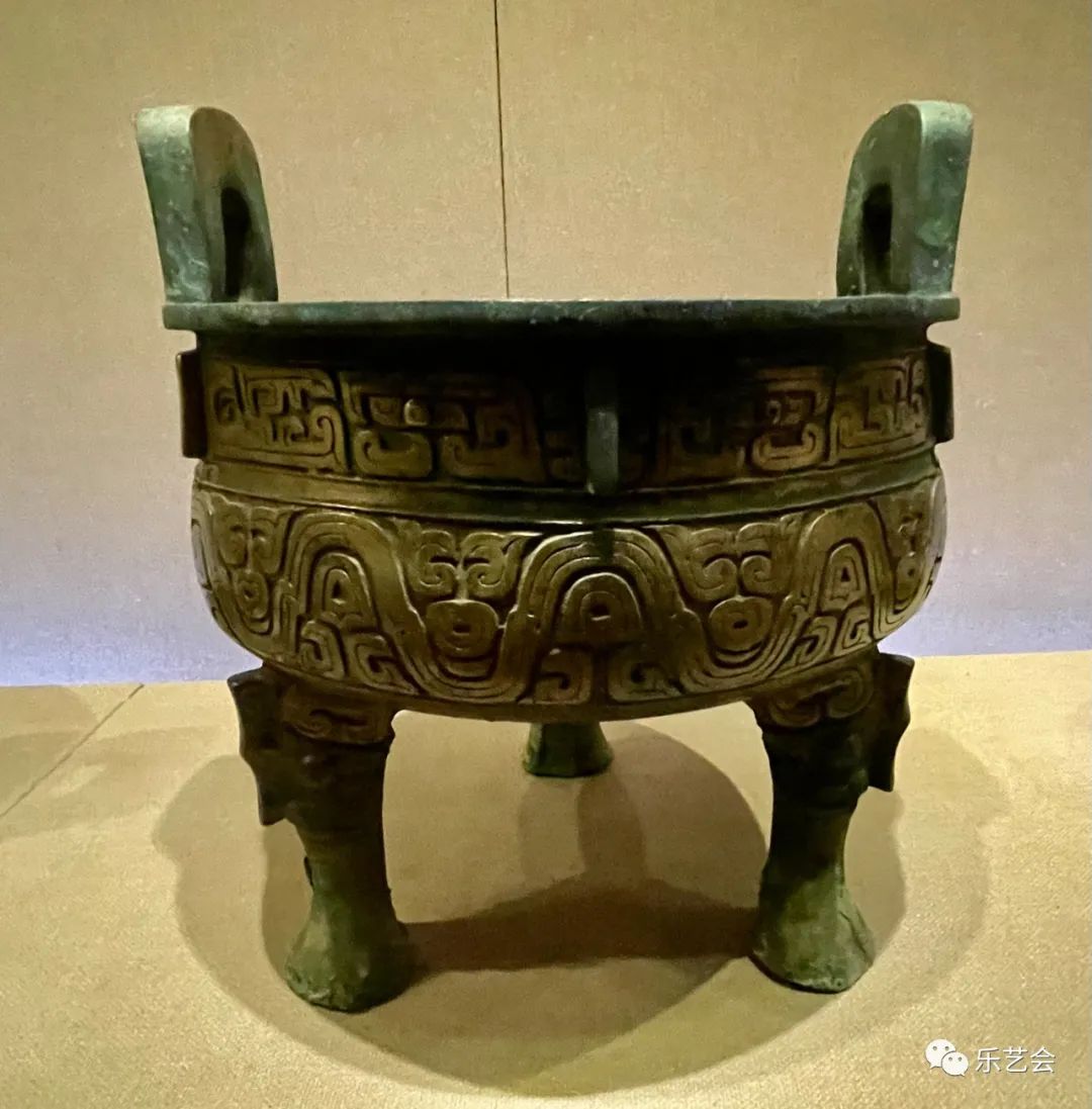 从铭文得知,是西周单氏家族第八代逨为祭祀皇高祖单公而做的一件礼