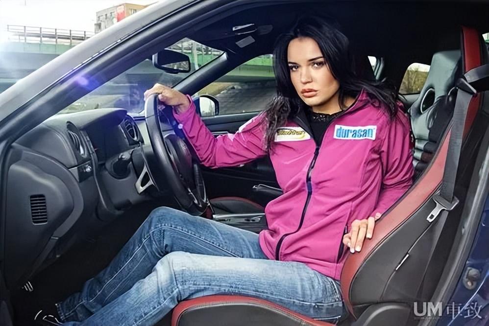 《赛车女孩》:一个叛逆的青少年开始一个独自的夏季旅程_电影_观众