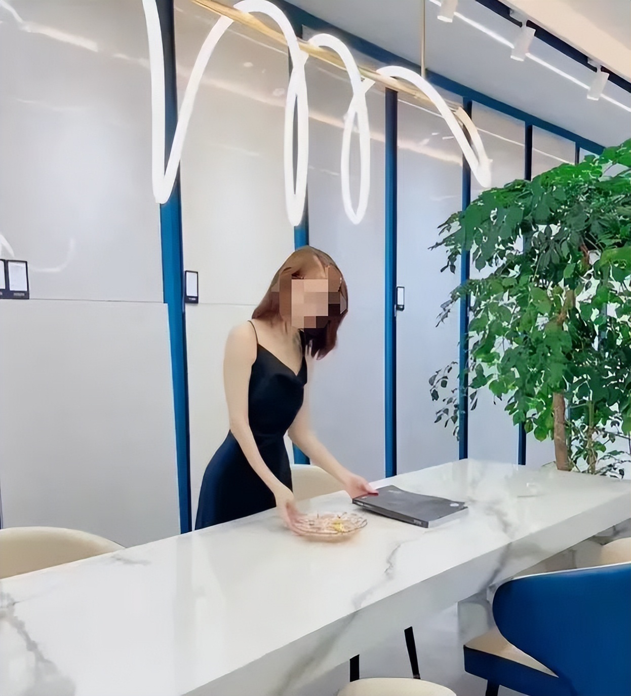 67这个瓜,比章子怡和汪峰的瓜都大!_事情_丈夫_对方