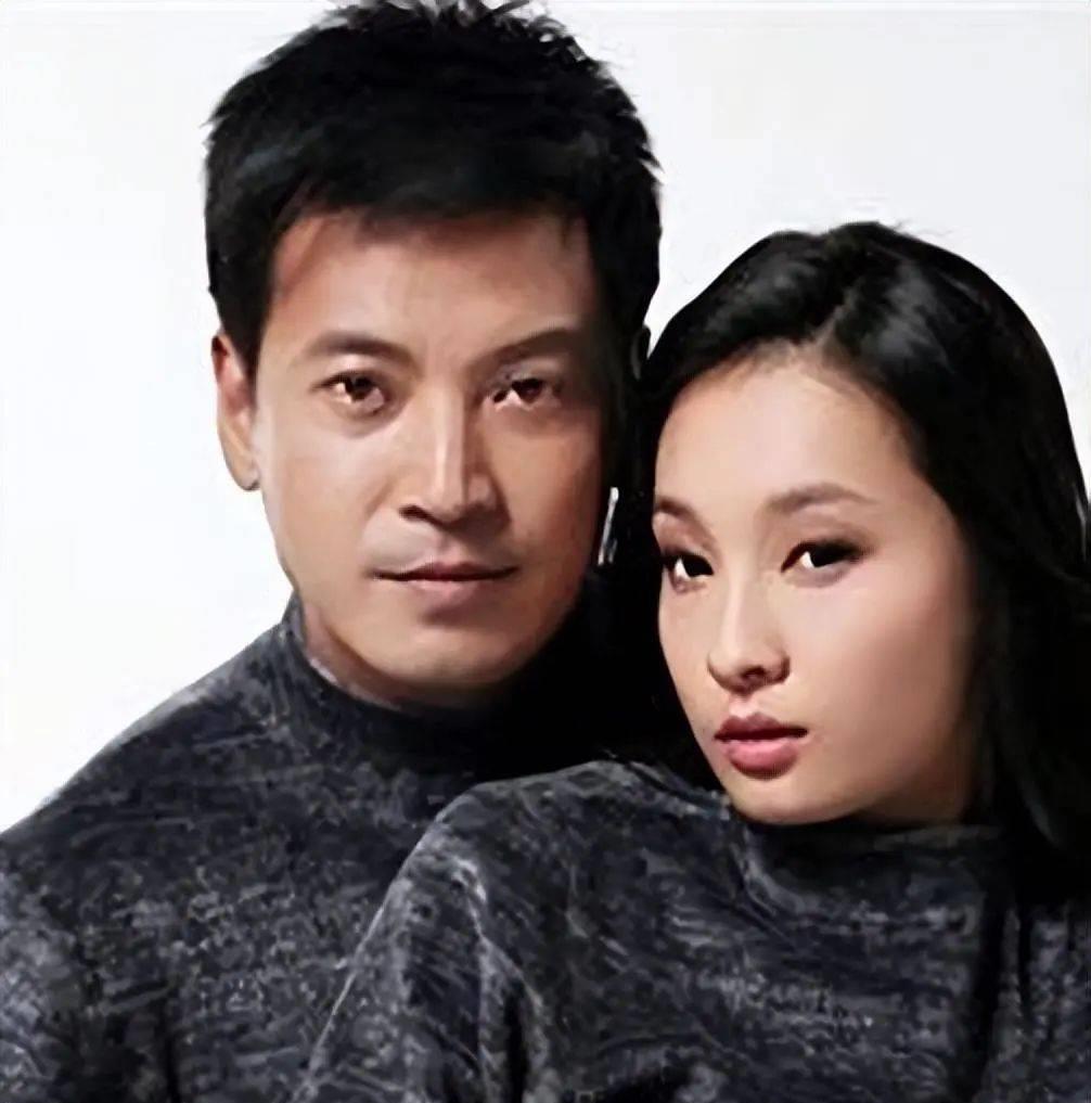 (王海地与演员李依然合影)(王海地摄《桃花深处》)以前他喜欢吃面食