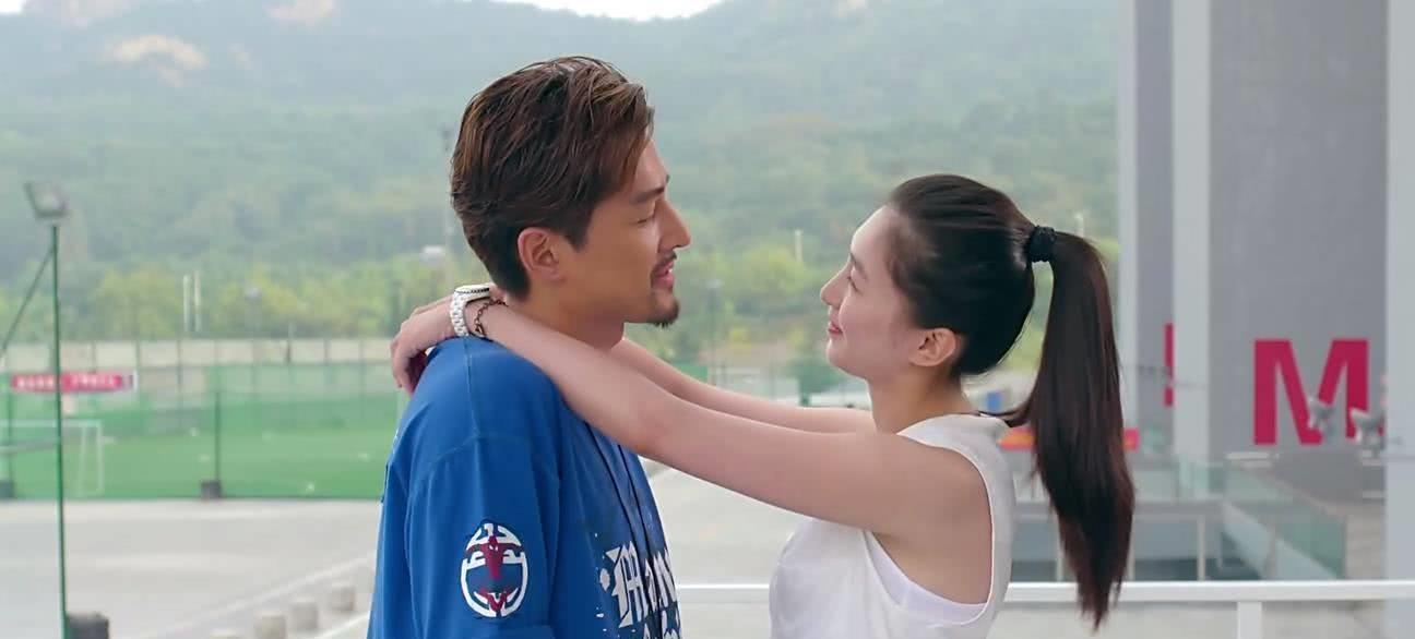 "盐系女神"江疏影的窝心爱情,和她生命中的7个男人_因为_赵薇正_赵伟