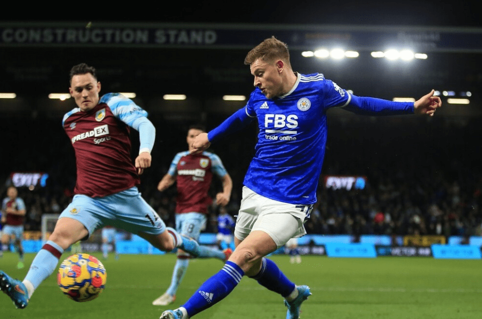 英冠:莱切斯特城vs利兹联,狐狸城寻求发挥机会,本场击败对手_比赛