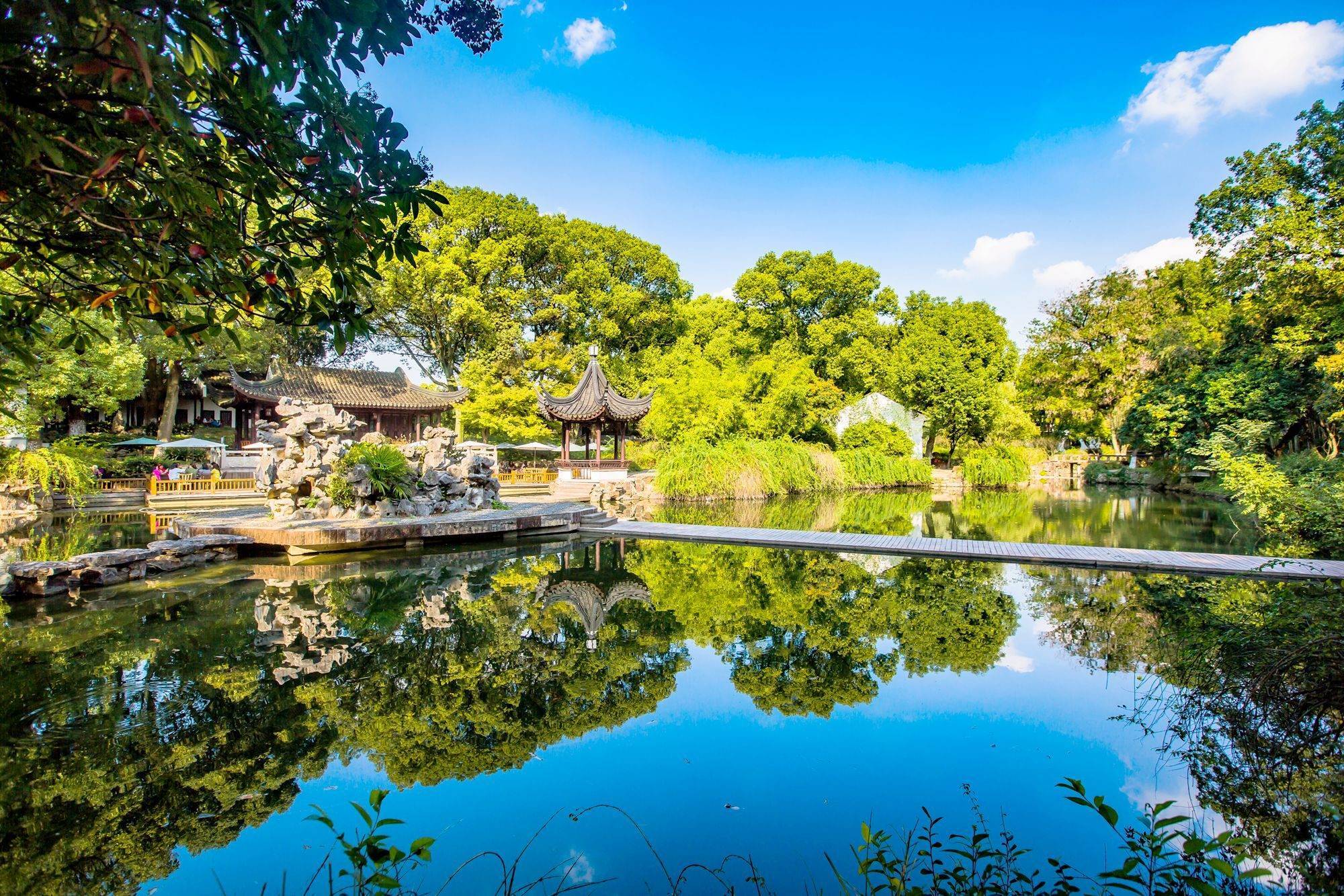 江苏昆山亭林园,历史悠久,名胜古迹众多,是休闲旅游的好去处_江南