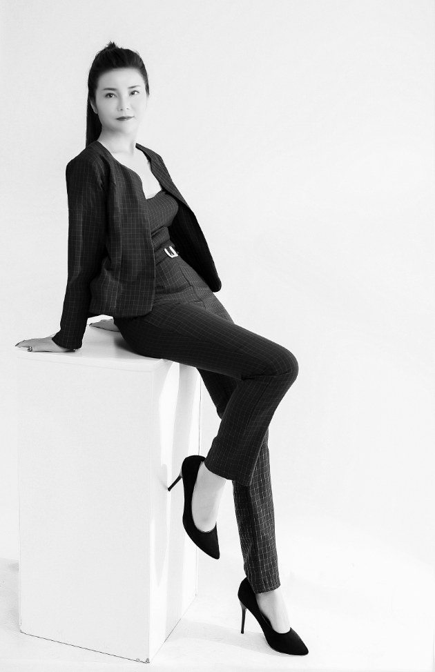 喜欢电影:《夏洛特烦恼》《唐人街探案》喜欢明星:薛之谦喜欢国家