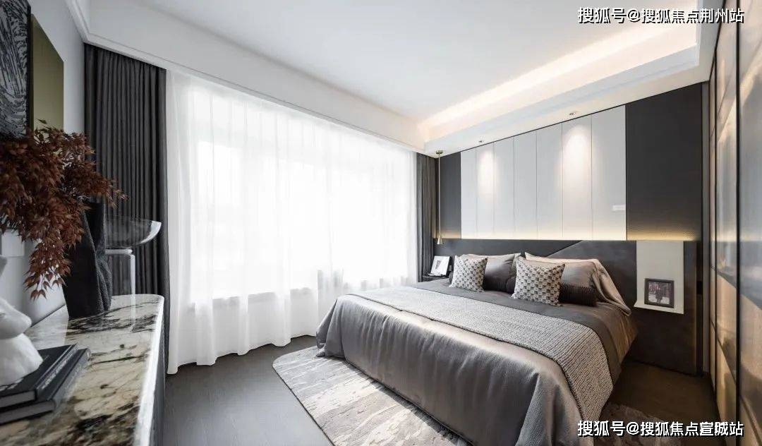 大尺度套房设计 整体明亮舒畅而卧室则是二人世界的甜蜜时光客厅是