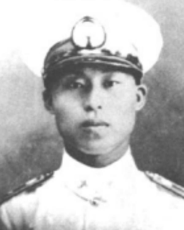 杜道时驾机起义前:曾遭监视软禁,武器被收缴,临行前与妻子死别_延安