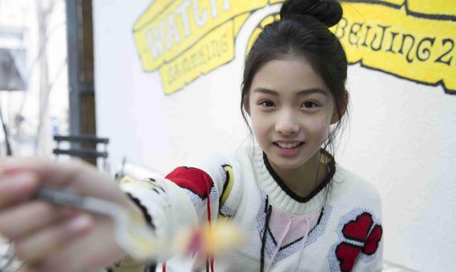 童星同等比例长大,我们还得看着当红明星这些_小时候_角色_艾米