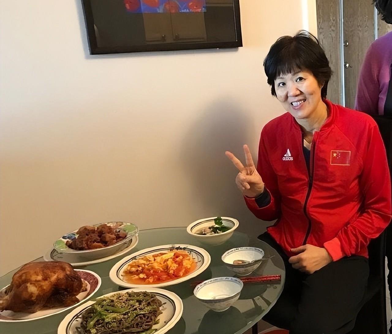 体育的传奇主教练,让人们不禁想到无数光辉的时刻_媒体_婚姻_王育成