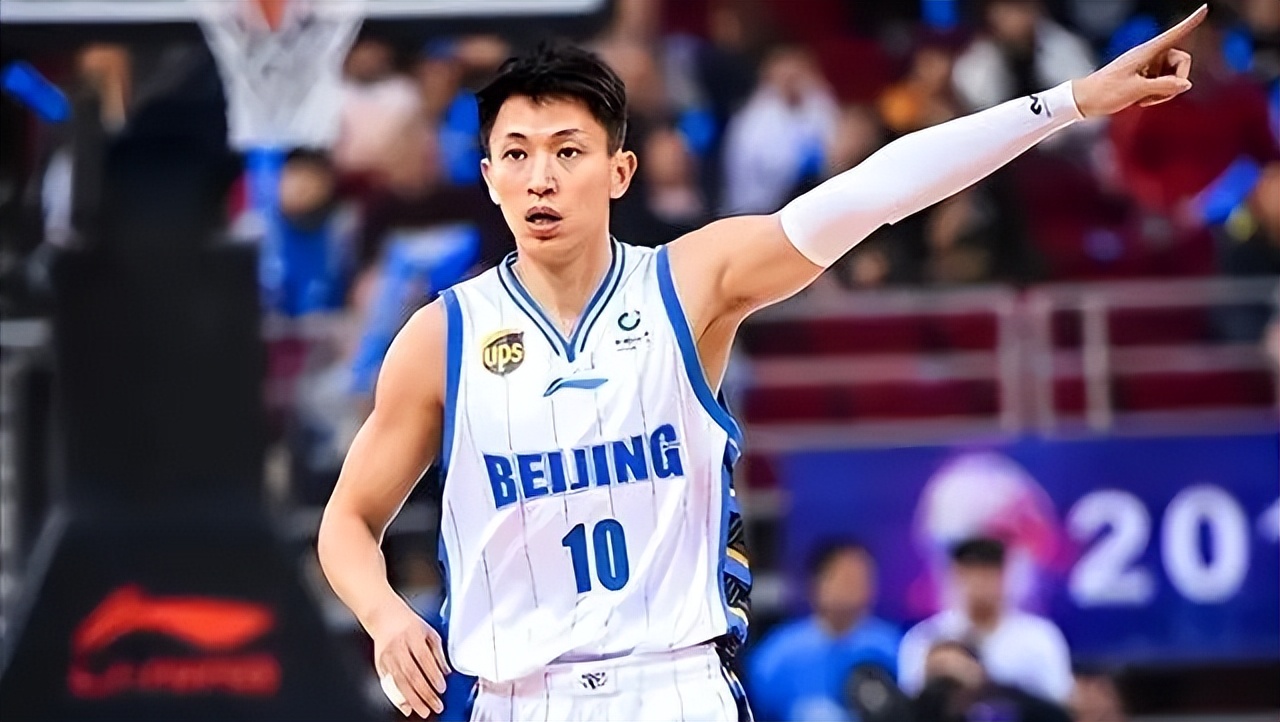 刘晓宇:cba最帅的球员之一,传球视野俱佳,动作流畅不花里胡哨_篮球