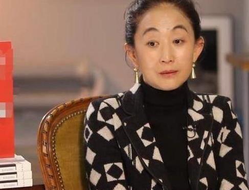 55岁国家一级演员,和亲哥哥相约一生不婚,父母竟然坦然接受_陈瑾_表演