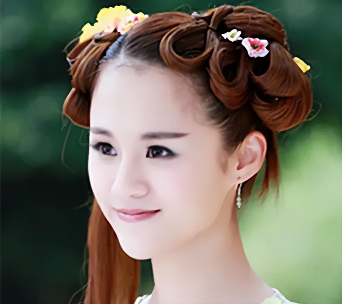 安悦溪因为糖宝一角被大家所熟知.