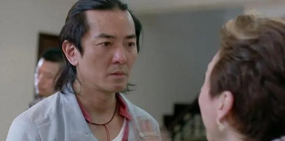 邓光荣:与霍英东平起平坐,和向华强硬刚,却在王家卫身上栽跟头_电影