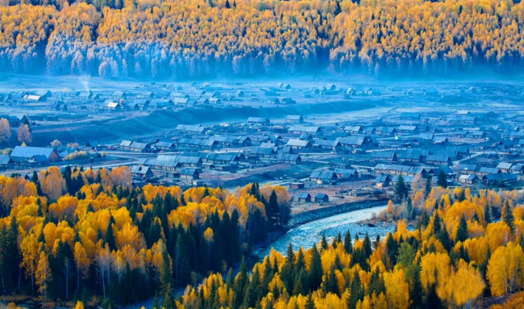 新疆阿勒泰_喀纳斯_禾木村_于适